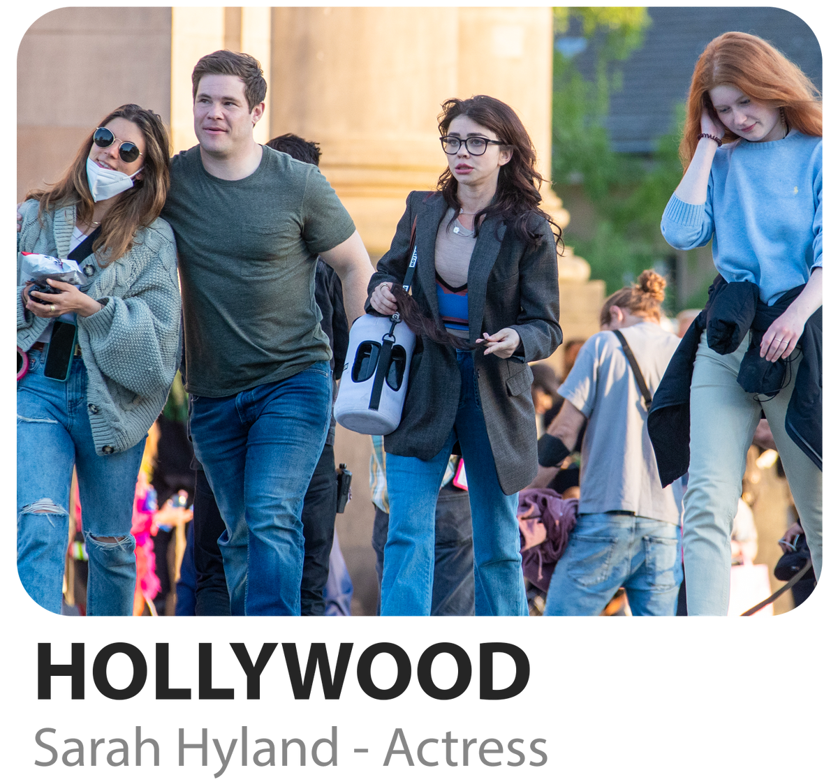hydro gallon hydrogallon sarah hyland 1 actress hollywood modern family pitch perfect one gallon water bottle jug sleeve shoulder carrying strap time markers insulated bpa free leakproof side handle